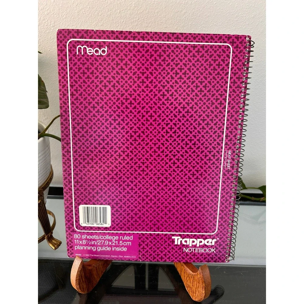 Vintage 1992 Mead Trapper Keeper Notebook Magenta Purple Geometric 80 Sheets